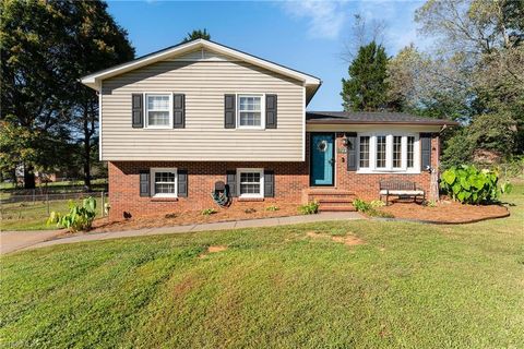 A home in Pfafftown