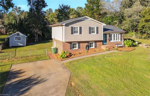 A home in Pfafftown