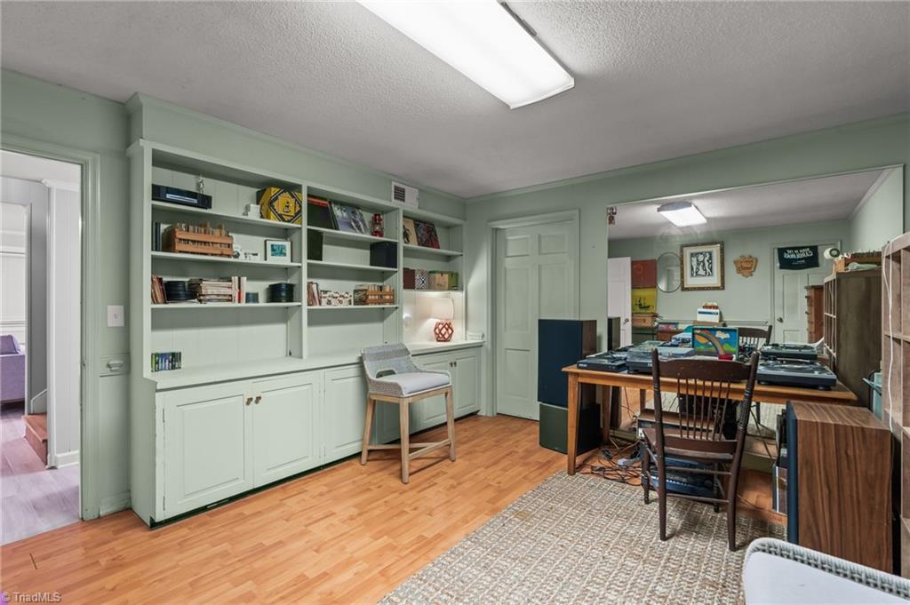 40 Kemp Road, Greensboro, North Carolina image 44