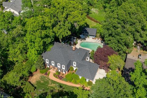 40 Kemp Road E Greensboro NC 27410