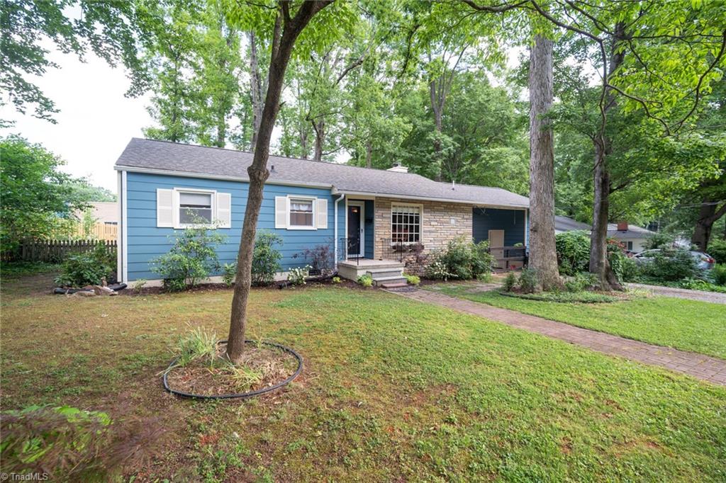 3709 Parkwood Drive