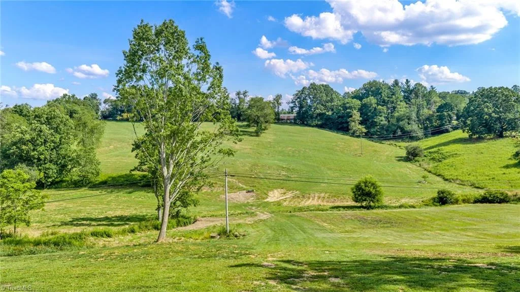 3630 Us Highway 221 N, Jefferson, NC, 28640
