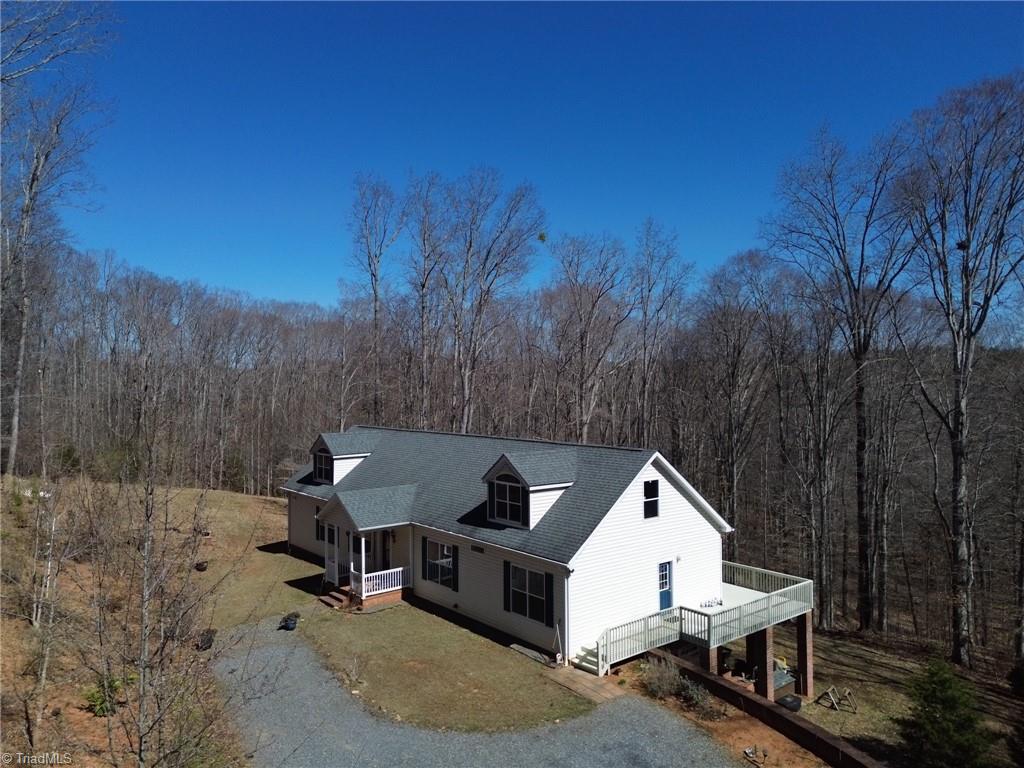 2717 Todd Drive, Yadkinville, North Carolina image 5
