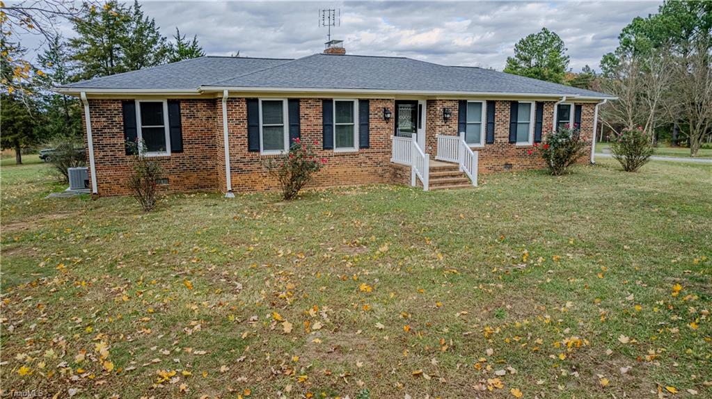 1753 Altamahaw Union Ridge Road, Burlington, North Carolina image 11