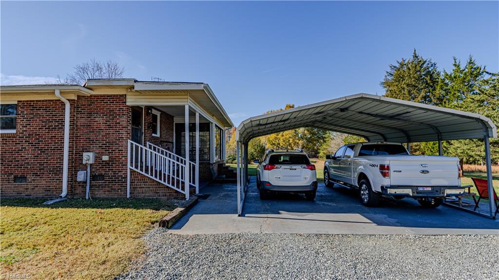 1753 Altamahaw Union Ridge Road, Burlington, North Carolina image 9