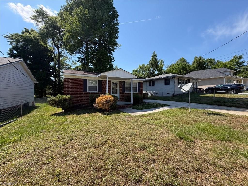 Photo of 1706 Alice Avenue, Greensboro, NC 27401 (MLS # 1218775)
