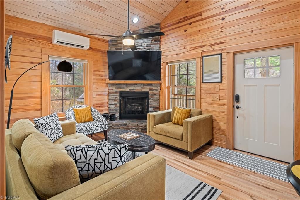 Photo of 1333 Park Vista Road, West Jefferson, NC 28694 (MLS # 1213991)