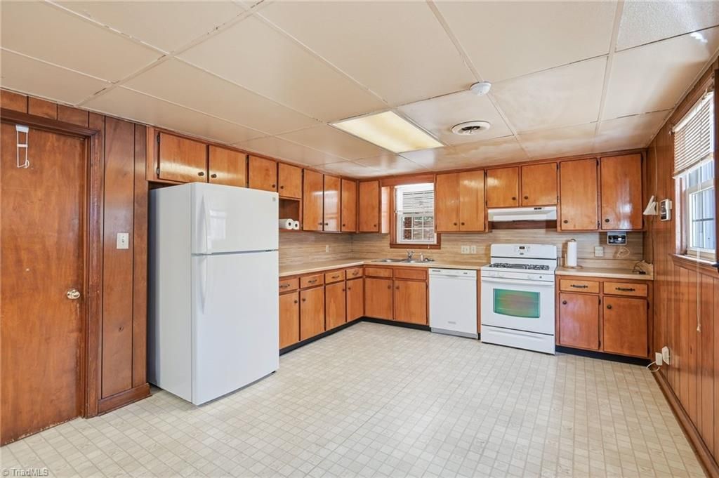 Photo of 3430 Rolling Road, High Point, NC 27265 (MLS # 1203572)