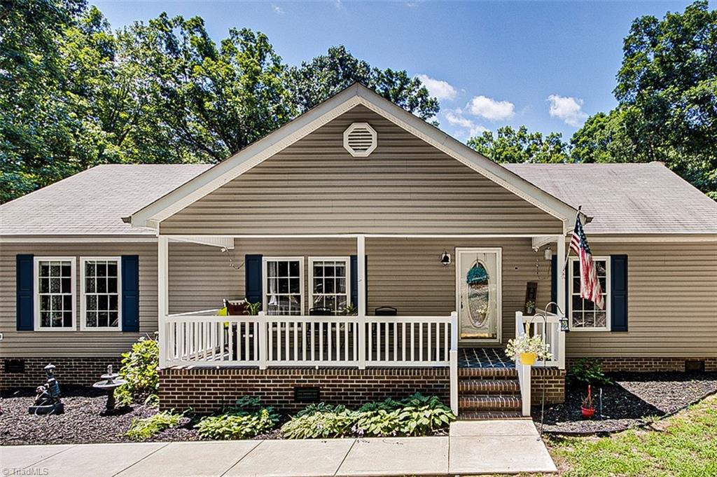 1004 Anderson Drive