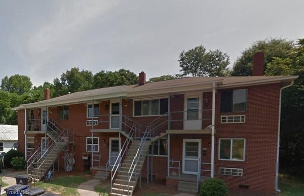 1321 CUNNINGHAM AVE, WINSTON SALEM, NC 27107 - Image dbe1a82e43ec0bc11ae95415e4903ffa/3721812568