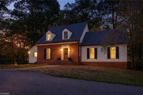 Homes For Sale - 169 Fred Bahnson Drive<br/> Advance, NC 27006