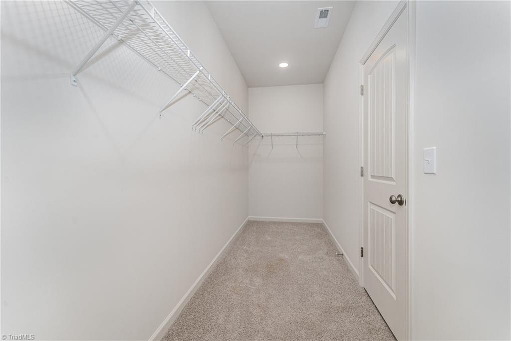 5907 Crossview Drive, Kernersville, North Carolina image 16