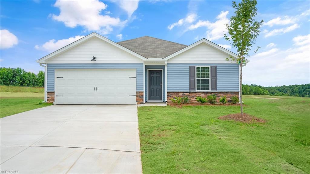 4588 Red Oak Drive
