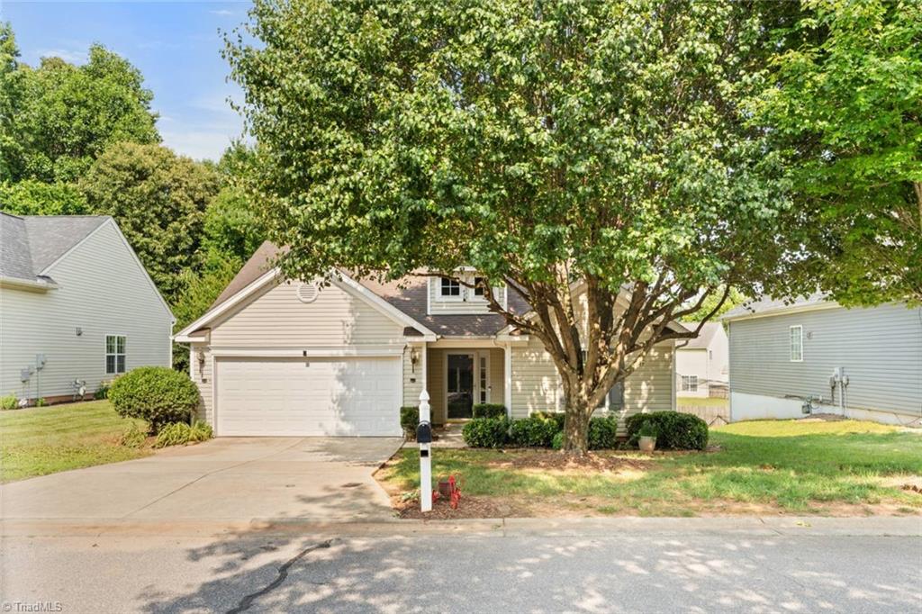 Winston-Salem, North Carolina 27107, United States, 3 Bedrooms Bedrooms, ,2 BathroomsBathrooms,Residential,Pending,144408