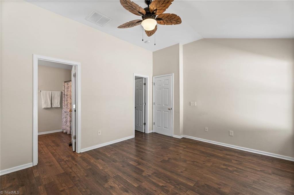 Winston-Salem, North Carolina 27107, United States, 3 Bedrooms Bedrooms, ,2 BathroomsBathrooms,Residential,Pending,144408