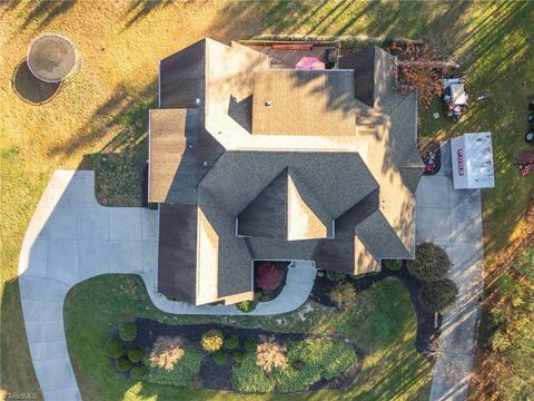 A home in Kernersville