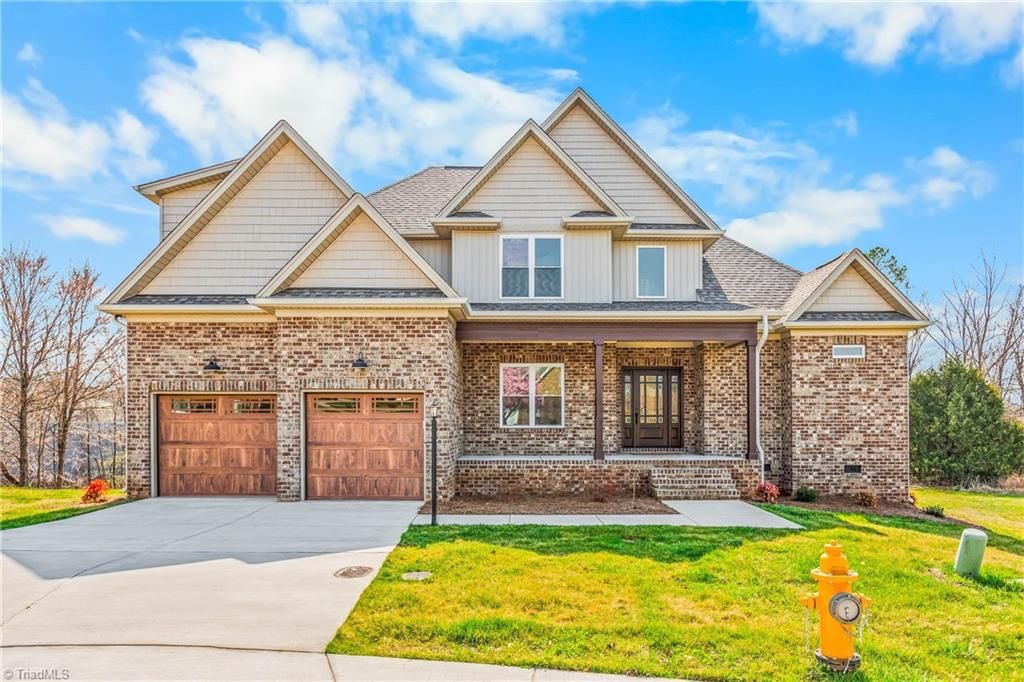 Photo of 3799 Peony Way, Clemmons, NC 27012 (MLS # 1211580)