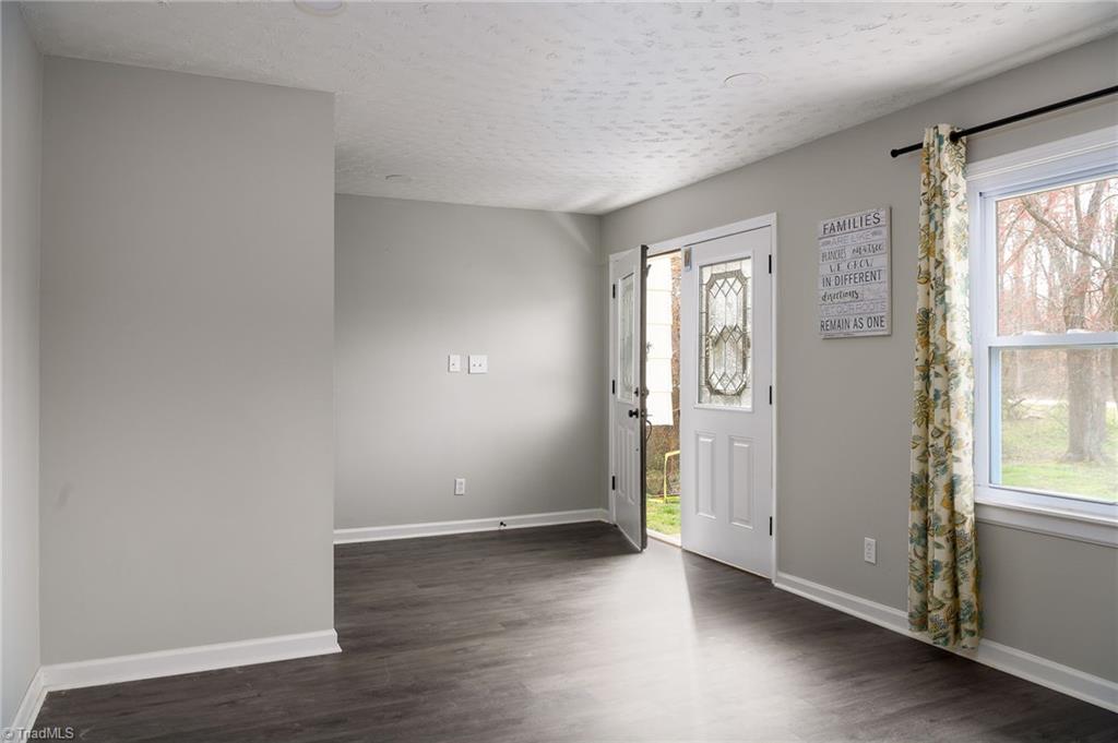 5812 Checker Road, High Point, North Carolina image 7