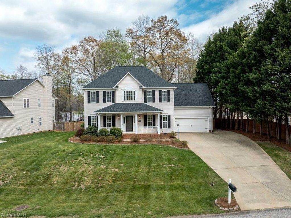 Photo of 6025 Fording Creek Lane, Kernersville, NC 27284 (MLS # 1214314)