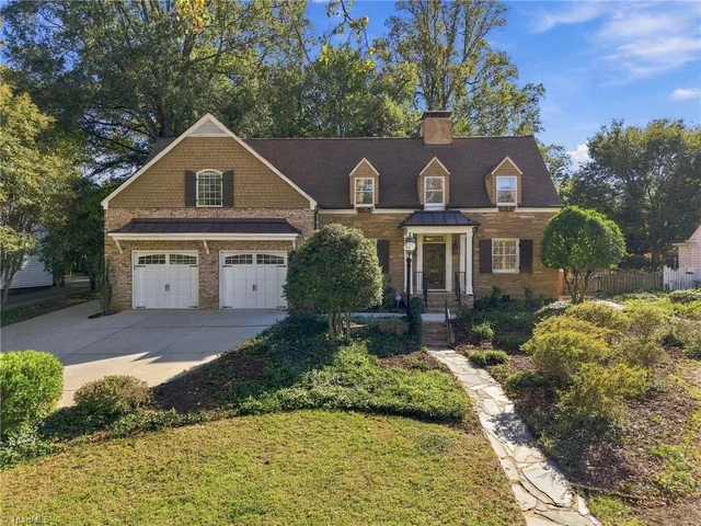 3105 Madison Avenue, photo 2 of 50