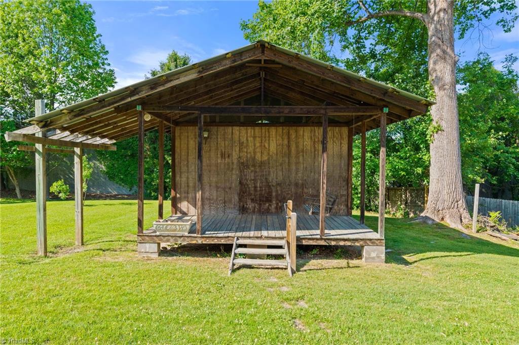 3712 Belhaven Drive, Greensboro, North Carolina image 25