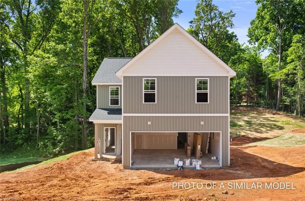 Photo of 1661 Ralee Drive, Winston-Salem, NC 27127 (MLS # 1218992)