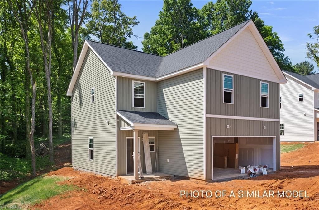 Photo of 1661 Ralee Drive, Winston-Salem, NC 27127 (MLS # 1218992)