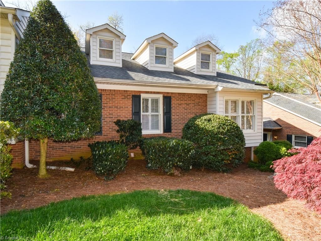 Photo of 723 Polo Oaks Drive, Winston-Salem, NC 27106 (MLS # 1214109)