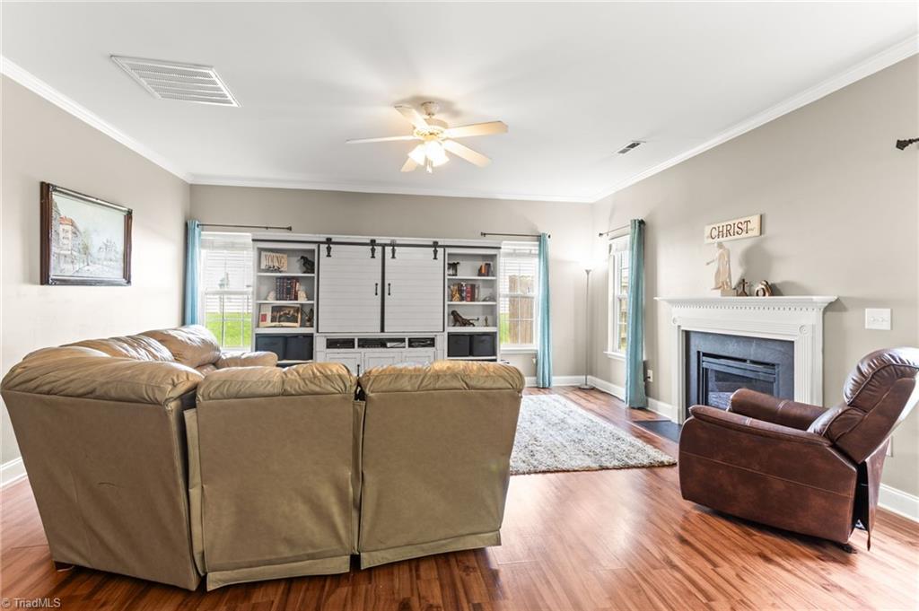 2018 Heron Pointe Drive, Whitsett, North Carolina image 19