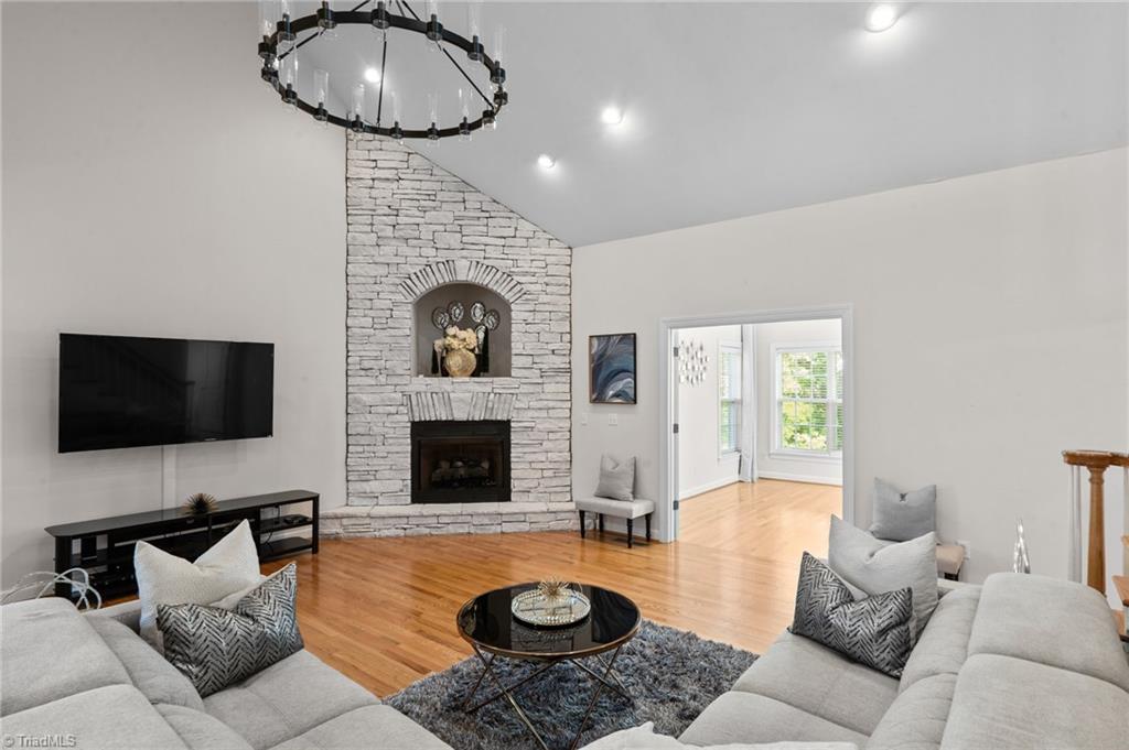 975 Boyer Drive
