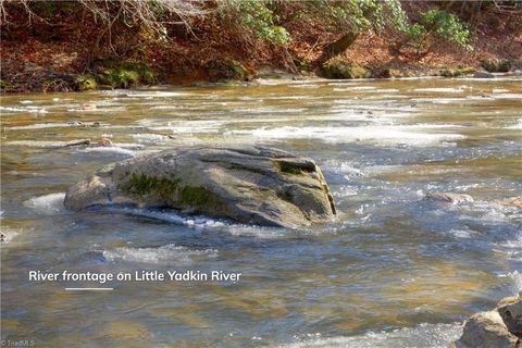 Vacant Land For Sale - 4 Roby Fulk Road<br/> Pinnacle, NC 27043