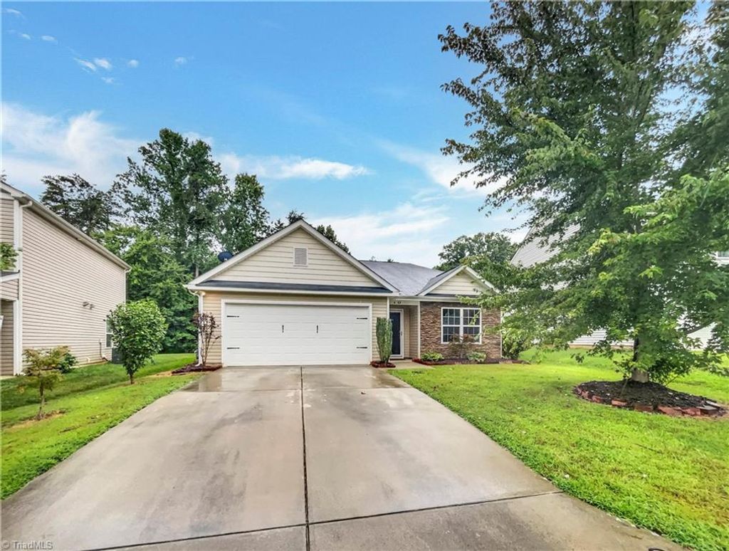 Photo of 4832 Old Towne Village Circle, Winston-Salem, NC 27040 (MLS # 1213826)