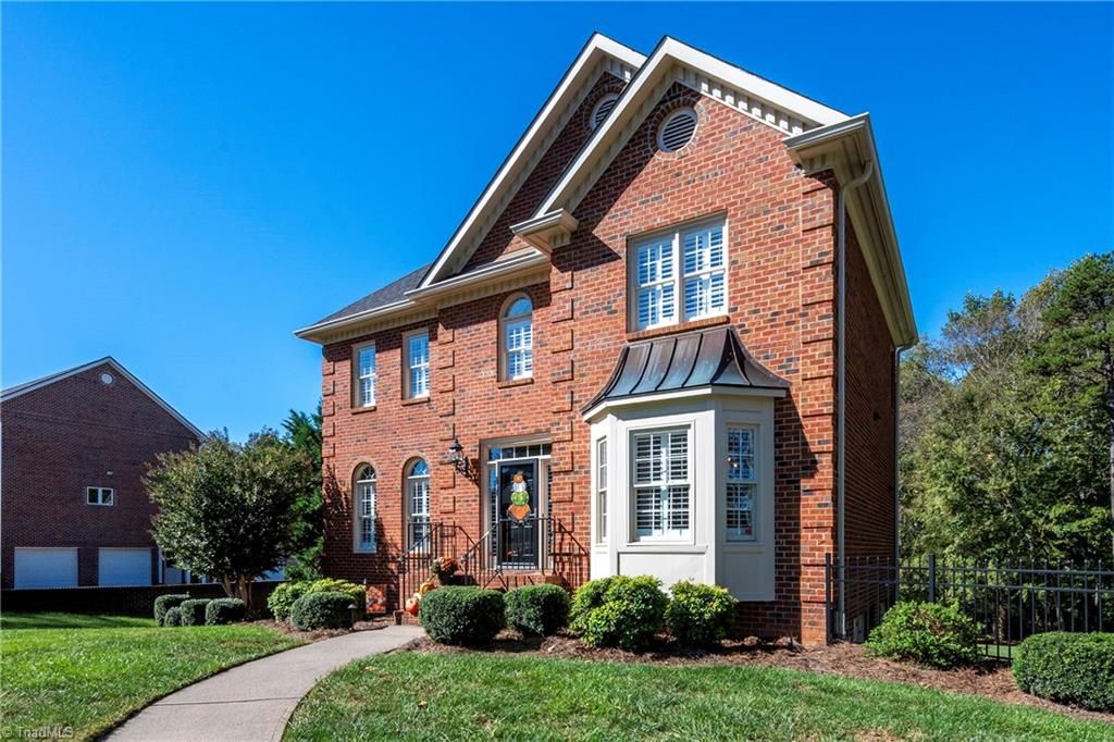 Photo of 8930 Doubletree Lane, Clemmons, NC 27012 (MLS # 1199013)