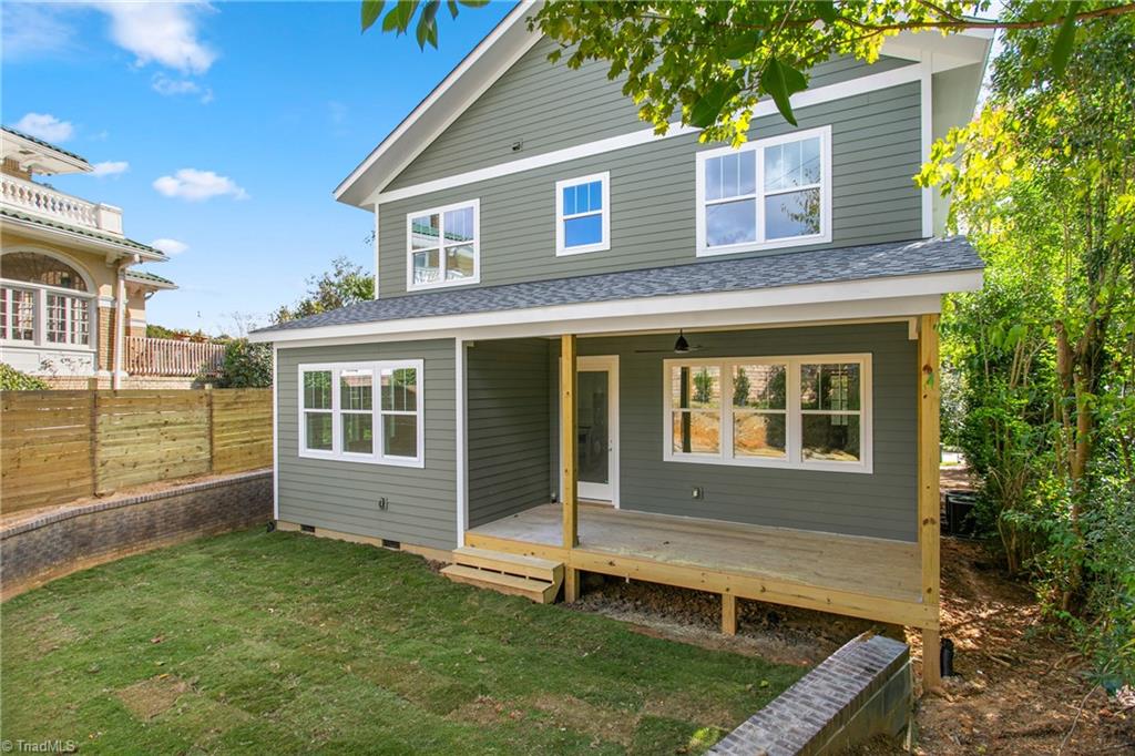 1606 N College Park Drive