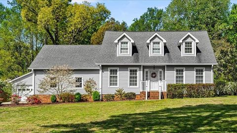 Homes For Sale - 4617 Riverview Drive<br/> Trinity, NC 27370