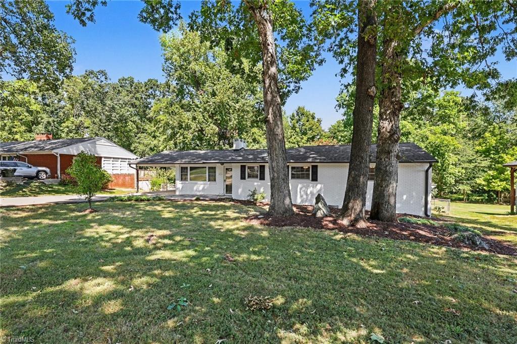 Photo of 1019 Redding Road, Asheboro, NC 27203 (MLS # 1236676)