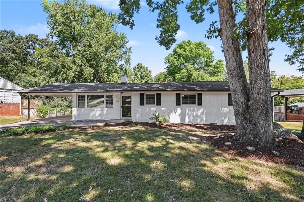 Photo of 1019 Redding Road, Asheboro, NC 27203 (MLS # 1236676)