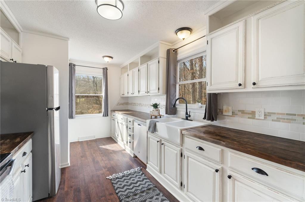 3987 Sundance Drive, Walnut Cove, North Carolina image 17