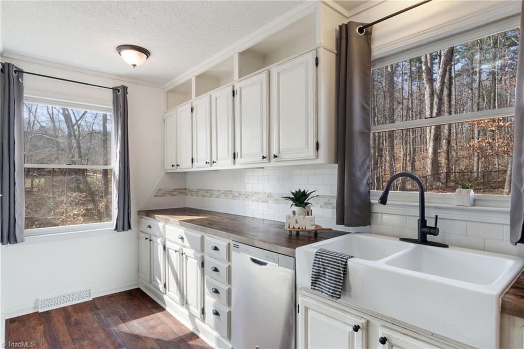 3987 Sundance Drive, Walnut Cove, North Carolina image 18