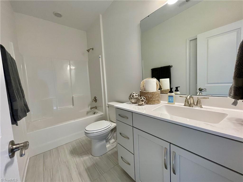 Photo 8 of 47 of 321 Mountain Maple Drive townhome