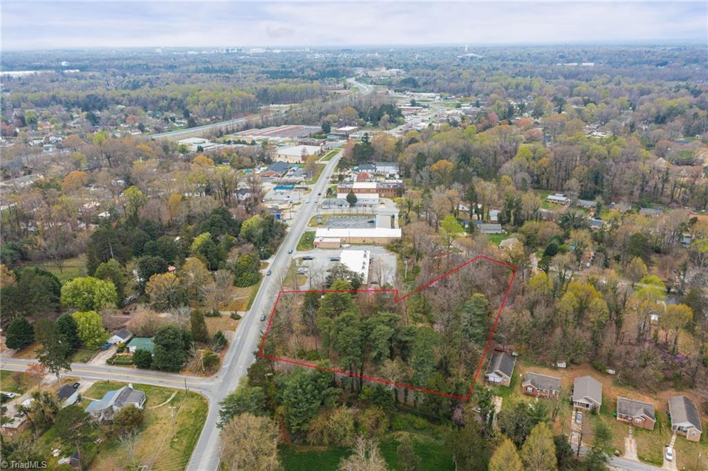 1227 Greensboro Road