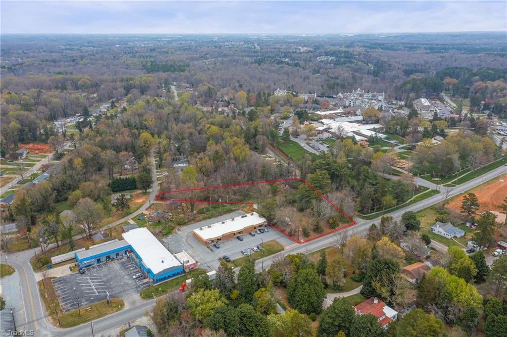 1227 Greensboro Road