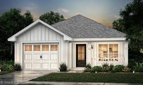 1175 Flora Avenue Burlington NC 27217