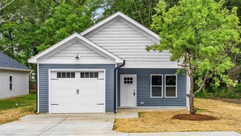 Homes For Sale - 1175 Flora Avenue<br/> Burlington, NC 27217