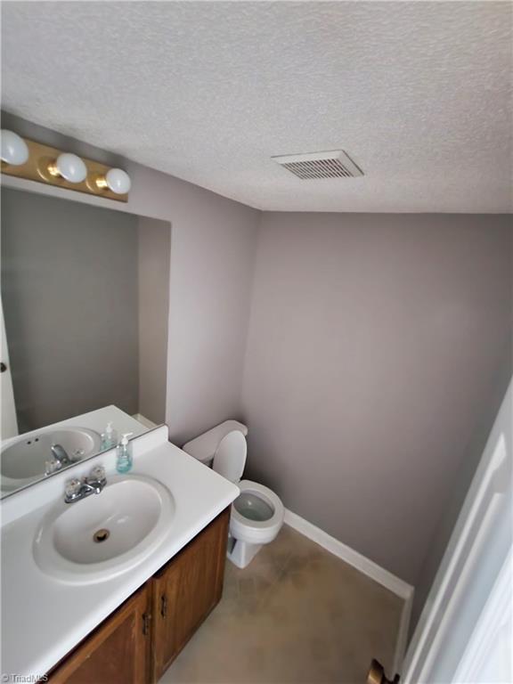 Photo 9 of 17 of 4333 Edith Lane A townhome
