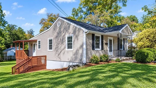 1001 Grayland Street, photo 5 of 48