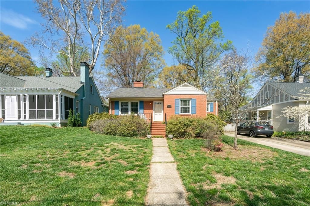 Photo of 2008 Fernwood Drive, Greensboro, NC 27408 (MLS # 1213559)