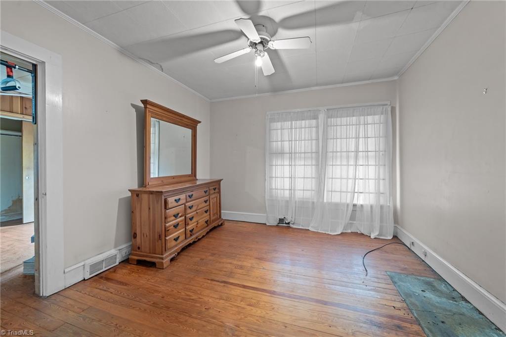 313 E King Street, King, North Carolina image 17