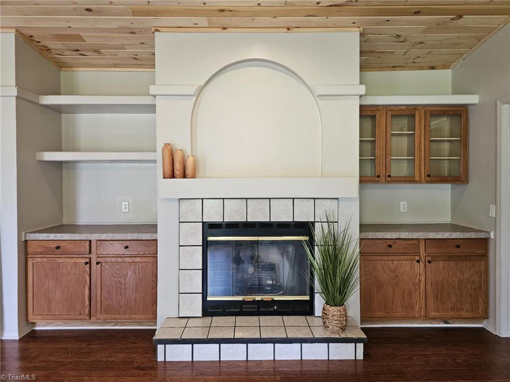 115 Green Walnut Street, Traphill, North Carolina image 11