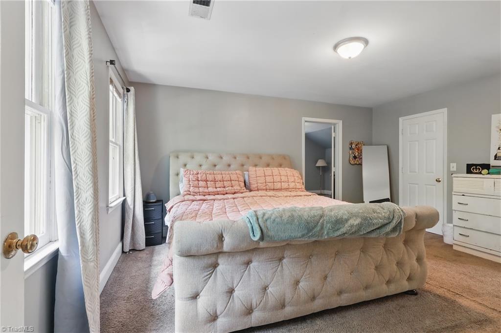 303 Jackson Street, Jamestown, North Carolina image 8